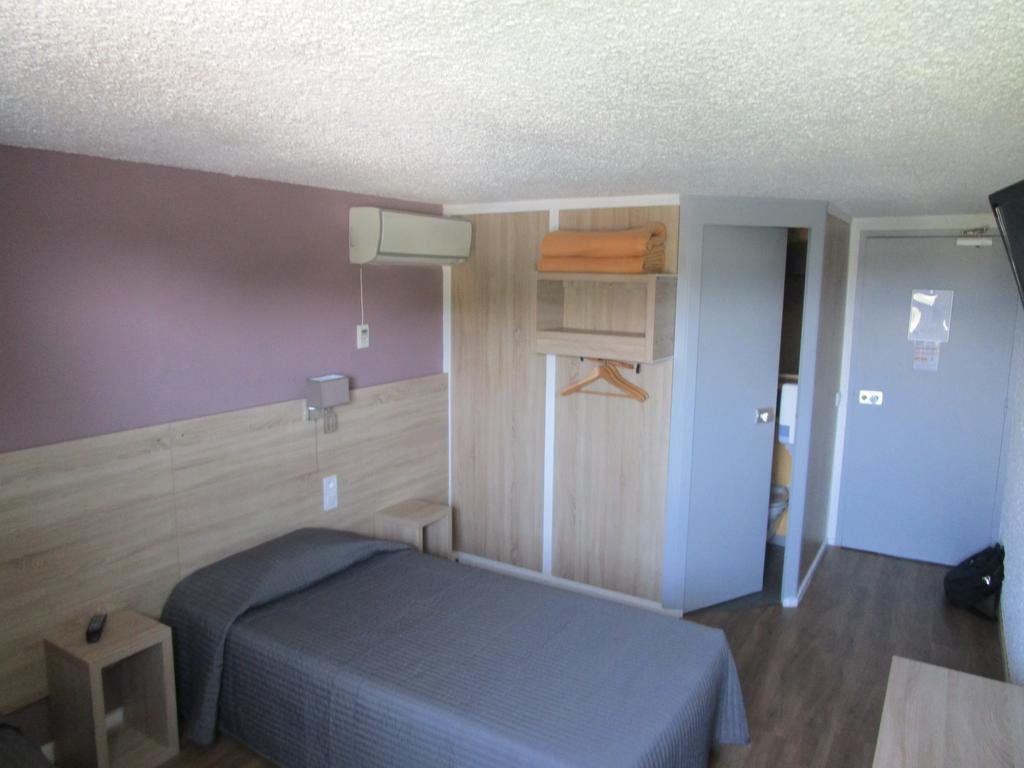 Hotel Les Tourrades Cannes Luaran gambar