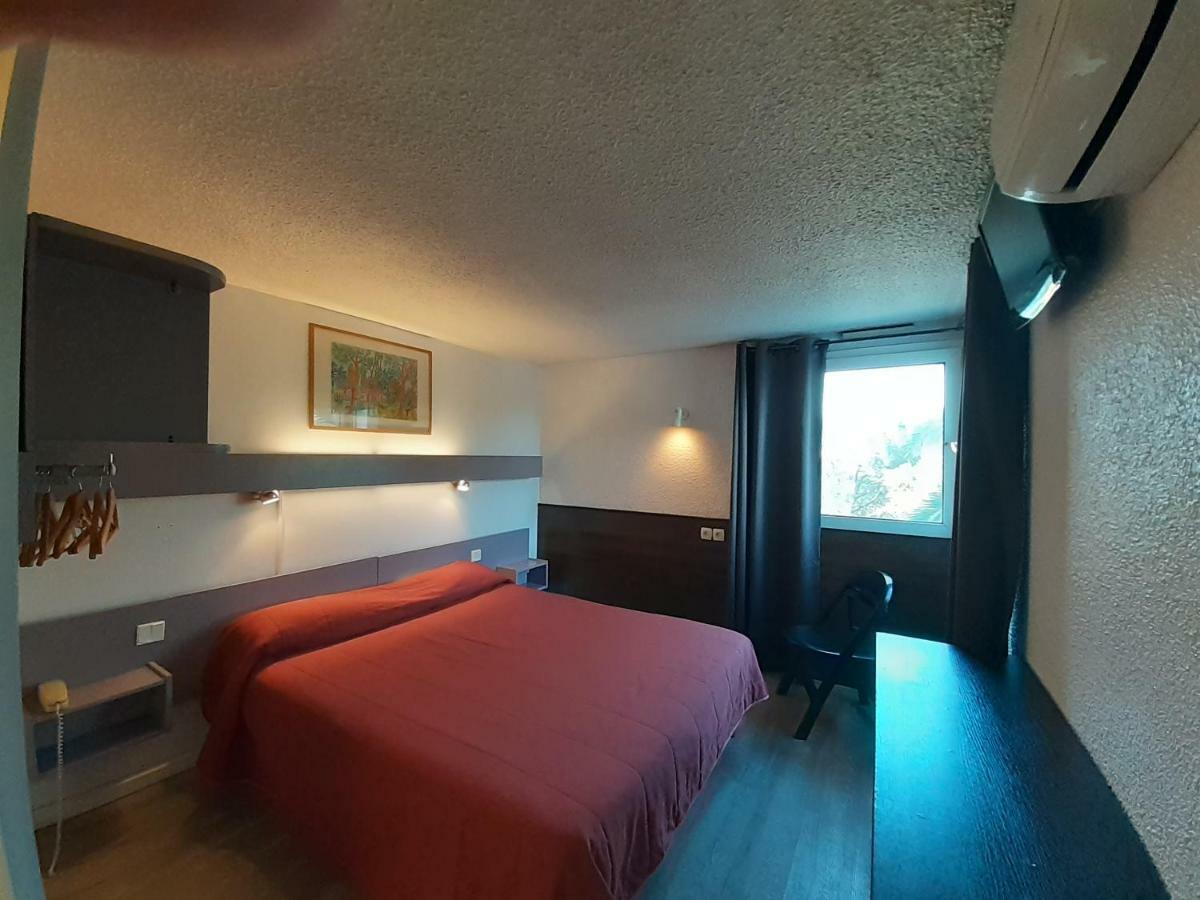 Hotel Les Tourrades Cannes Luaran gambar